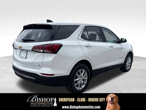 Used 2024 Chevrolet Equinox LT w/ LPO, Floor Liner Package FWD image 11