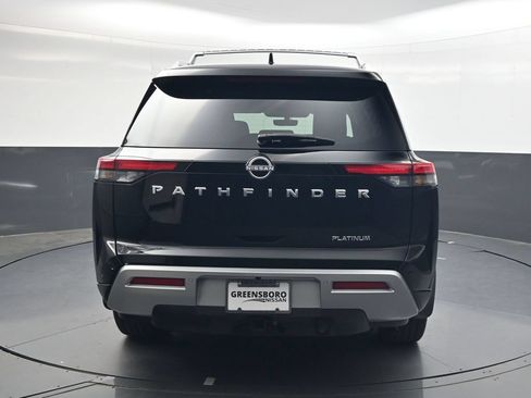 Certified 2025 Nissan Pathfinder Platinum w/ Cargo Package FWD image 5