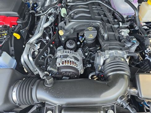 New 2025 Jeep Gladiator Sport image 30