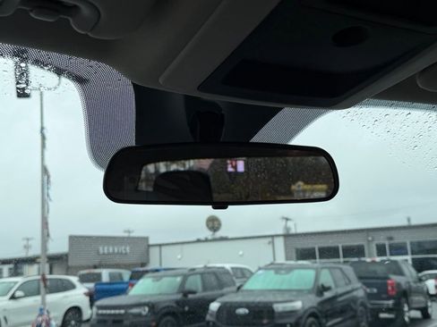 Used 2024 RAM 1500 Classic SLT image 26