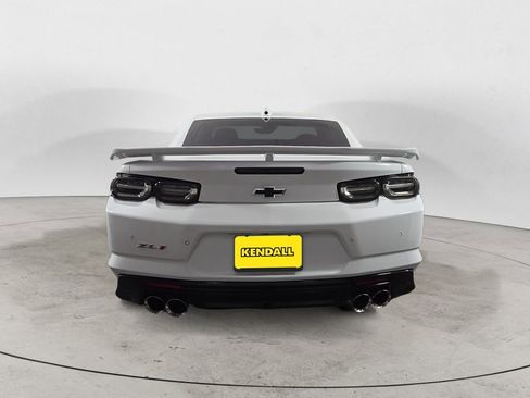 Used 2022 Chevrolet Camaro ZL1 RWD image 4