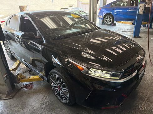 Used 2023 Kia Forte GT w/ GT2 Package FWD image 2