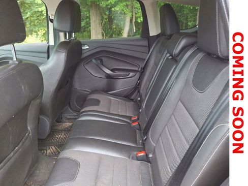 Used 2013 Ford Escape Titanium w/ Parking Technology Pkg AWD/4WD image 9