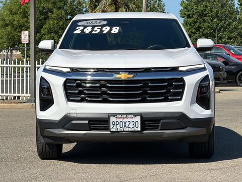 Used 2025 Chevrolet Equinox LT FWD image 11