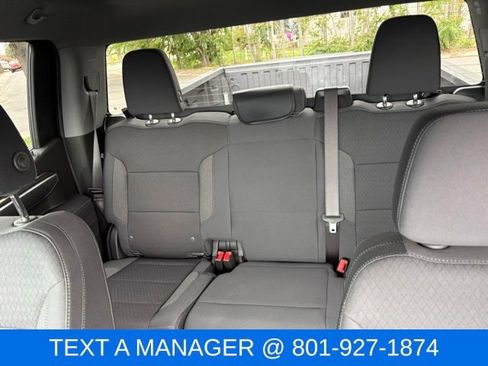 Used 2025 Chevrolet Silverado 1500 LT w/ Z71 Off-Road Package AWD/4WD image 17