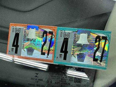 Used 2017 Ford Fusion Energi SE image 19