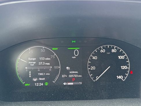 Used 2025 Honda CR-V Sport-L image 18