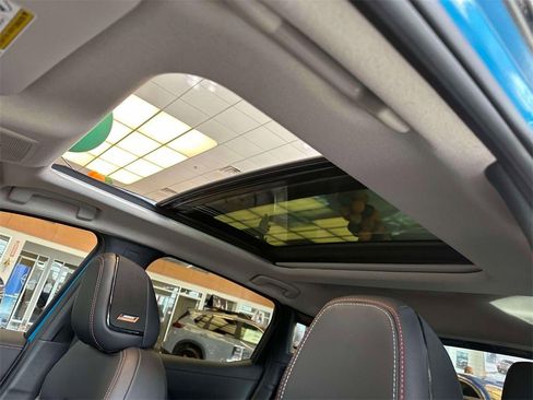 New 2026 Nissan Kicks SR w/ SR Premium Package image 18