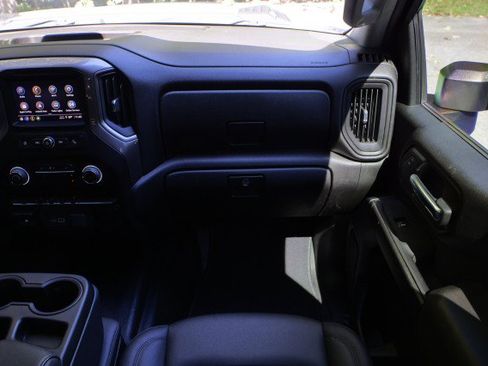Used 2024 Chevrolet Silverado 2500 W/T w/ WT Convenience Package AWD/4WD image 34