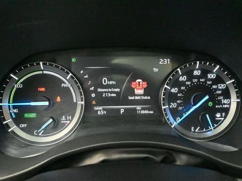 Used 2021 Toyota Highlander XLE image 30