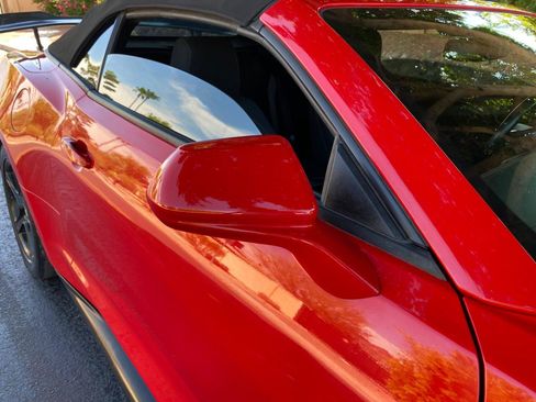 Used 2019 Chevrolet Camaro LT RWD image 13