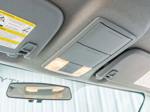 Used 2015 Ford F250 XLT image 22