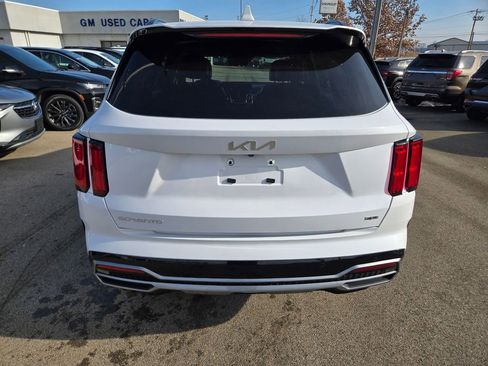 Used 2023 Kia Sorento SX AWD/4WD image 5