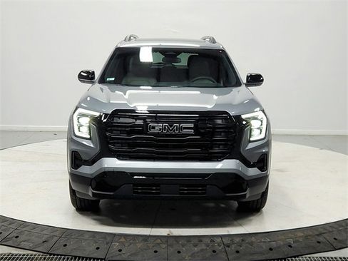 New 2026 GMC Terrain Elevation w/ Elevation Premium Package image 2