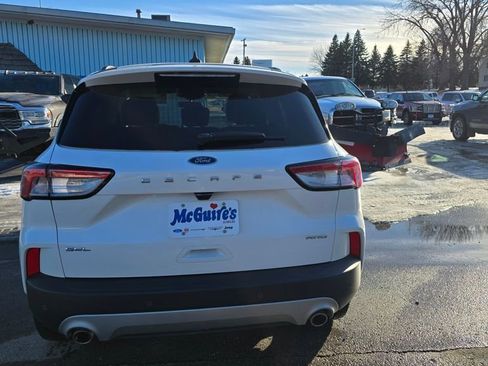 Used 2021 Ford Escape SEL image 7