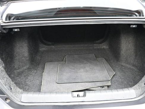 Used 2017 Honda Civic Touring image 15