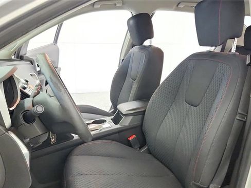 Used 2013 Chevrolet Equinox LS FWD image 17