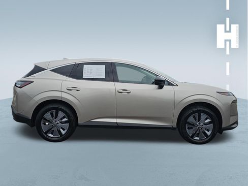Used 2025 Nissan Murano SL AWD/4WD image 3