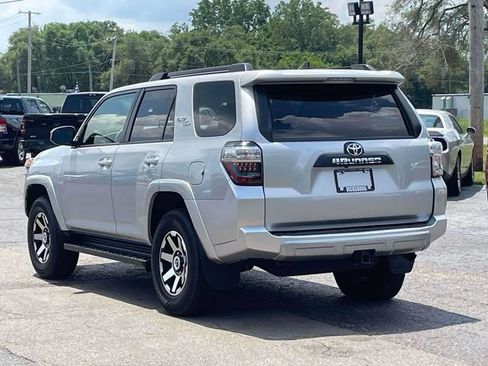 Used 2024 Toyota 4Runner TRD Off-Road AWD/4WD image 2
