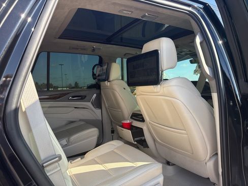 Used 2024 Cadillac Escalade Sport Platinum w/ LPO, Floor Liner Package image 8