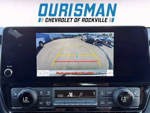 Used 2025 Toyota Grand Highlander AWD image 14