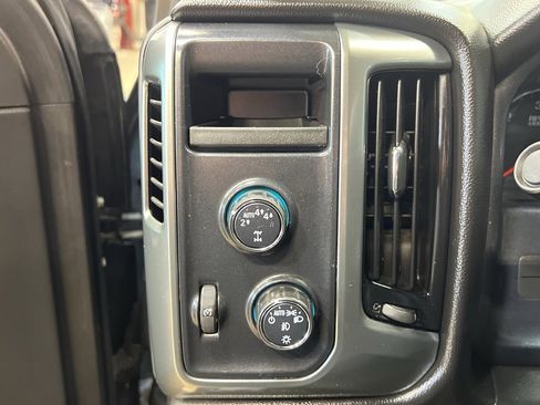 Used 2017 Chevrolet Silverado 1500 LT w/ LPO, Black Pack image 13