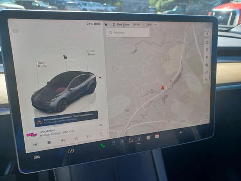 Used 2023 Tesla Model Y Long Range AWD/4WD image 9