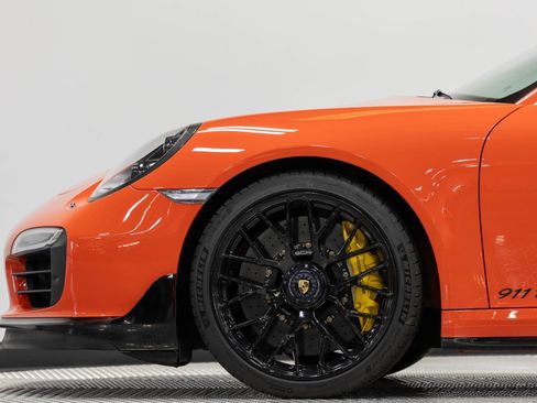 Used 2016 Porsche 911 Turbo S AWD/4WD image 13
