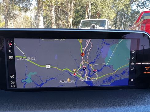 Certified 2021 Lexus ES 300h Ultra Luxury w/ Accessory Package 2 image 24