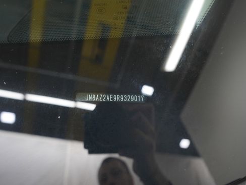 Used 2024 INFINITI QX80 Luxe image 35