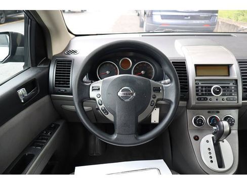Used 2008 Nissan Sentra 2.0 S FWD image 10