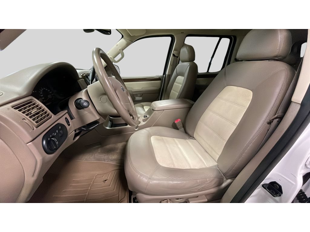 Used 2003 Ford Explorer Eddie Bauer RWD image 12