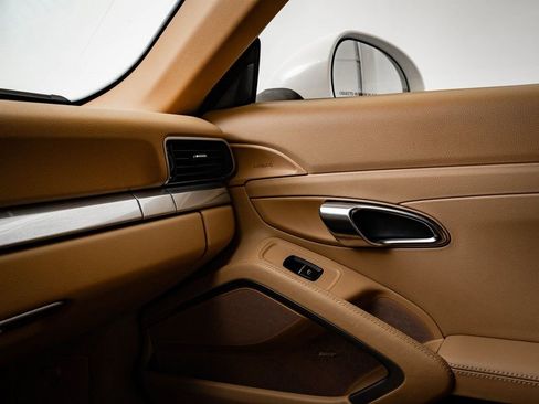 Used 2012 Porsche 911 Carrera S image 41