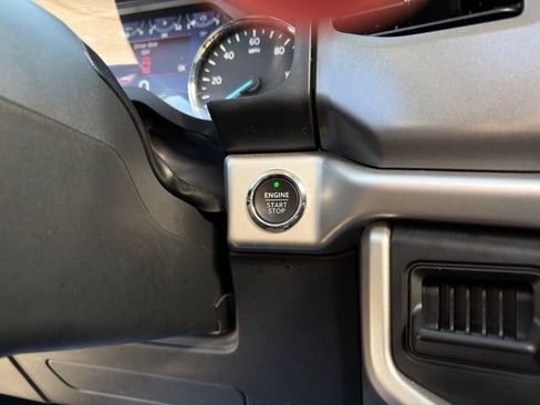 Used 2024 Ford Expedition Max XLT image 34