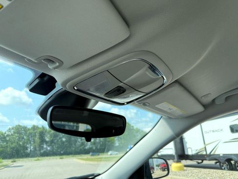 Used 2021 Jeep Cherokee Trailhawk image 24