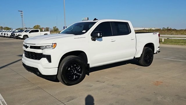 New 2026 Chevrolet Silverado 1500 RST w/ Safety Package AWD/4WD image 4