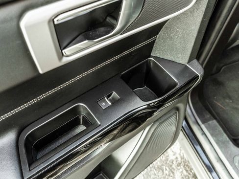 Used 2022 Ford Explorer ST w/ ST Street Pack image 39