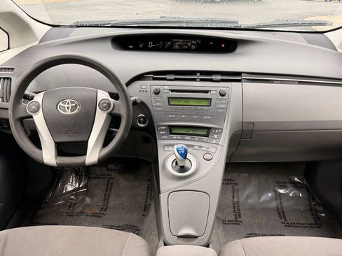 Used 2011 Toyota Prius Two image 23