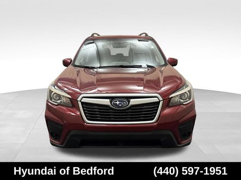 Used 2020 Subaru Forester Premium AWD/4WD image 2