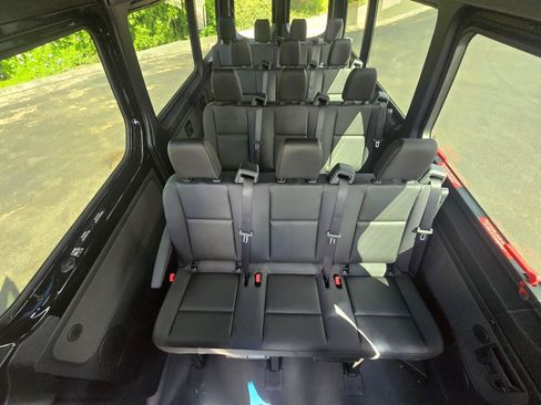 New 2026 Mercedes-Benz Sprinter 2500 image 24