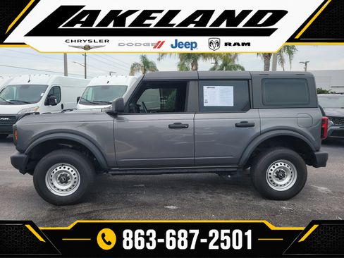 Used 2025 Ford Bronco 4-Door AWD/4WD image 7