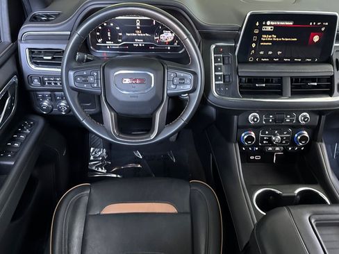 Used 2023 GMC Yukon AT4 w/ Technology Package AWD/4WD image 14