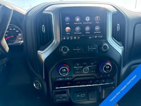 Used 2022 Chevrolet Silverado 1500 LT Trail Boss w/ LT Trail Boss Premium Package AWD/4WD image 17