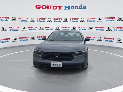Used 2024 Honda Accord EX-L image 3