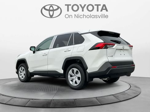 Used 2025 Toyota RAV4 LE FWD image 3