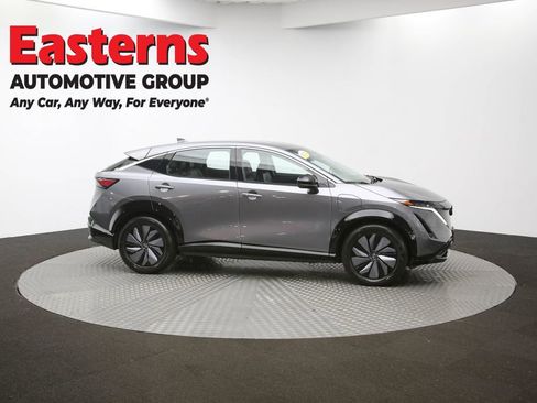 Used 2023 Nissan Ariya FWD image 46