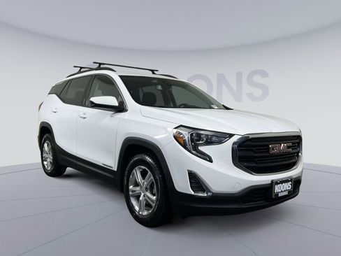 Used 2020 GMC Terrain SLE w/ Driver Convenience Package AWD/4WD image 10