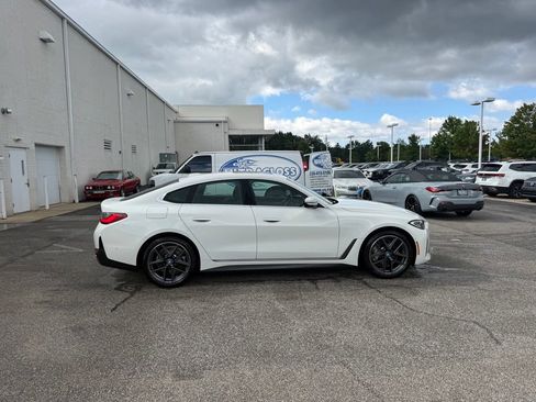 Used 2023 BMW i4 eDrive40 w/ Premium Package RWD image 6