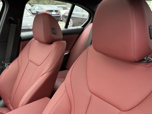 New 2026 BMW 330i Sedan w/ M Sport Package image 19