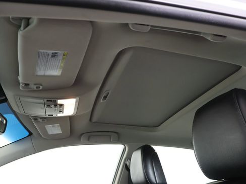 Used 2014 Toyota Avalon Limited FWD image 38